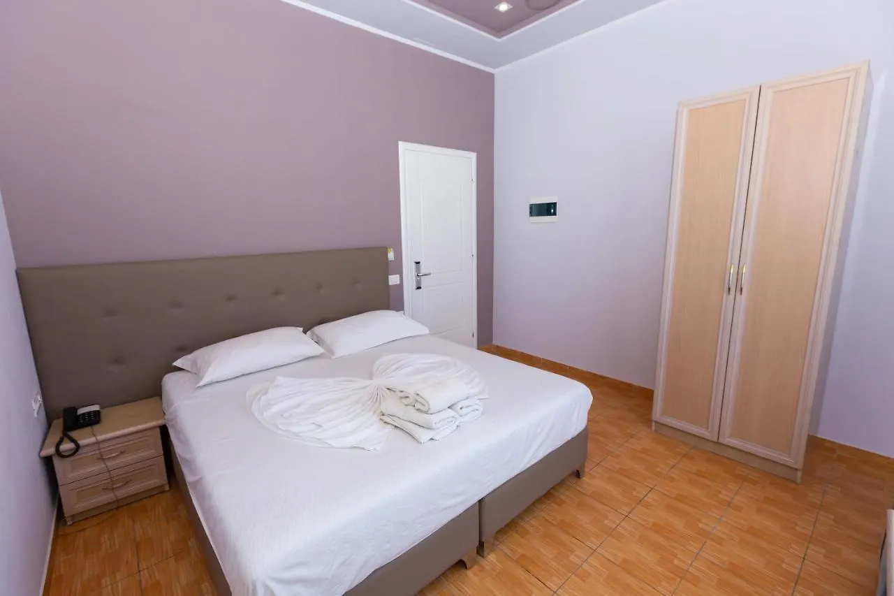 Hotel Triada Fushe-Kruje