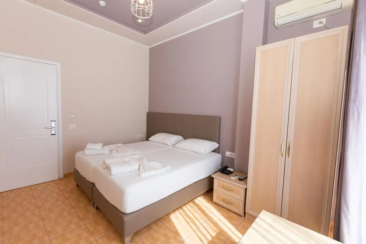 Hotel Triada Fushe-Kruje
