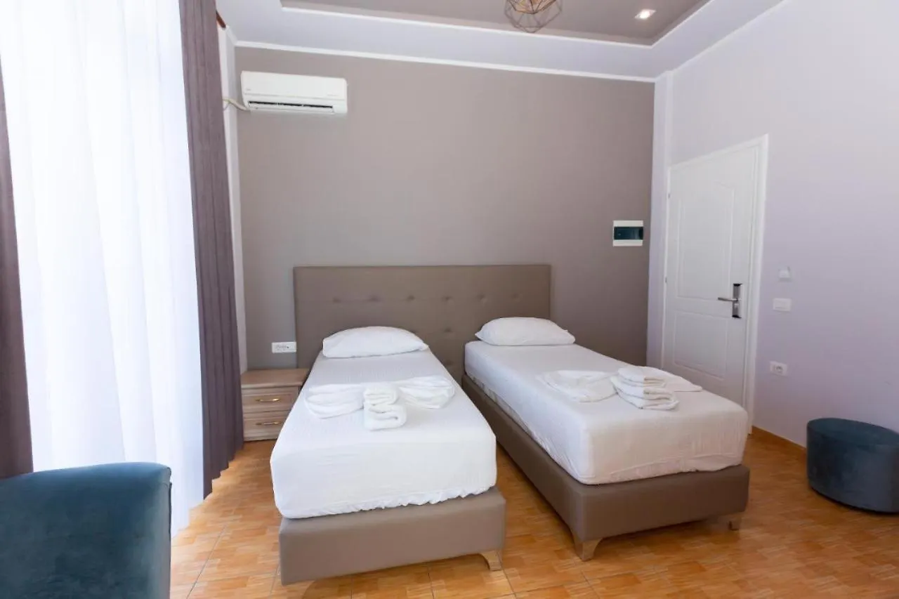 Hotel Triada Fushe-Kruje